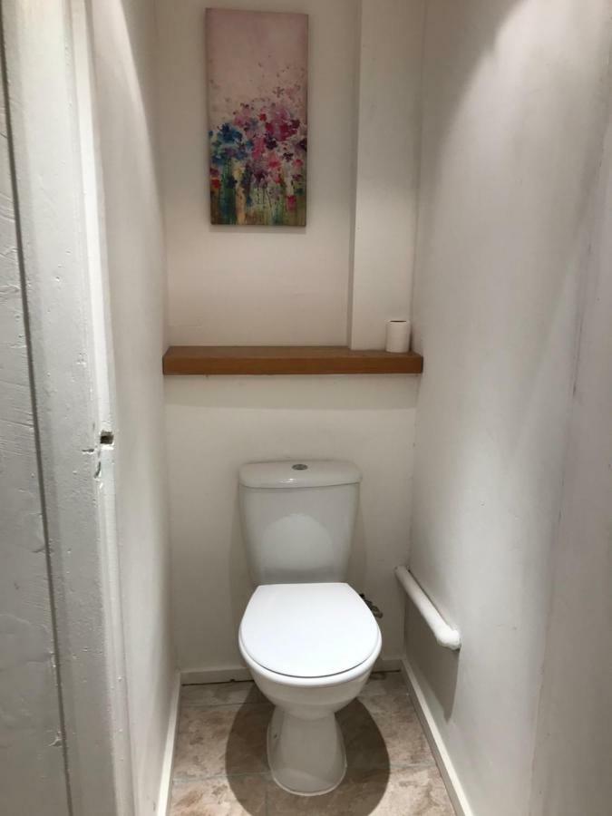 North London Studio Apartment Екстер'єр фото